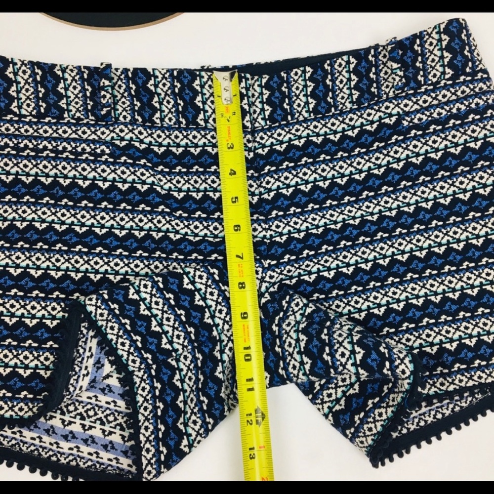 Tribal Aztec blue and cream printed shorts - Picture 5 of 6